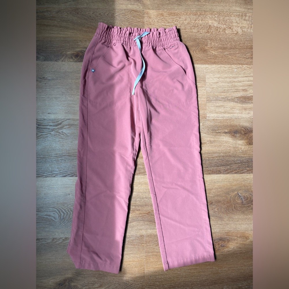FIGS Davia High Waisted Scrubs Pants